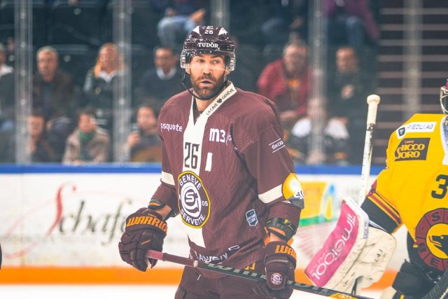 Photo hockey match Genève - Bern le 18/02/2023