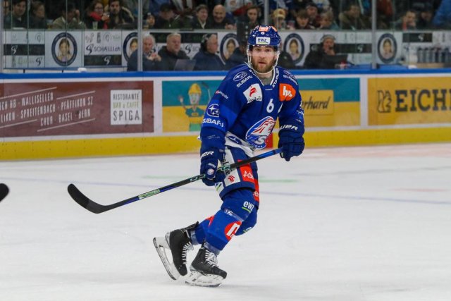 Photo hockey match Zürich - Zug le 26/02/2023