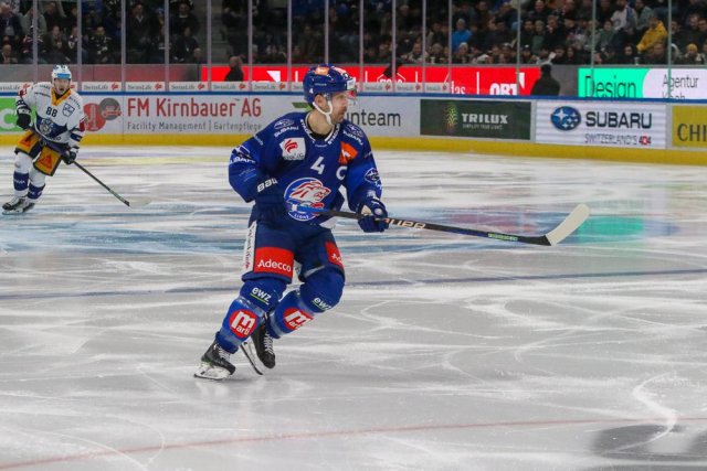 Photo hockey match Zürich - Zug le 26/02/2023