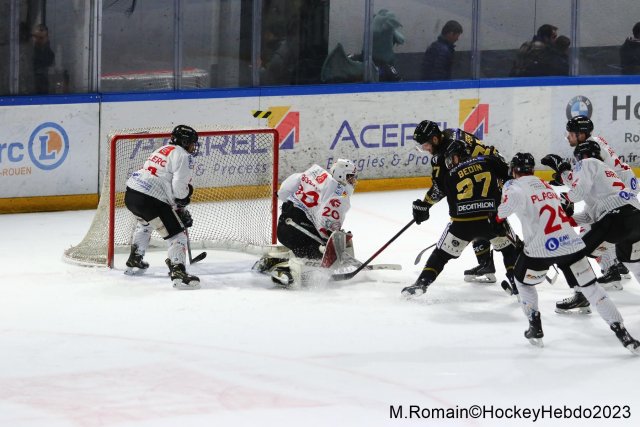 Photo hockey match Rouen - Amiens  le 28/02/2023