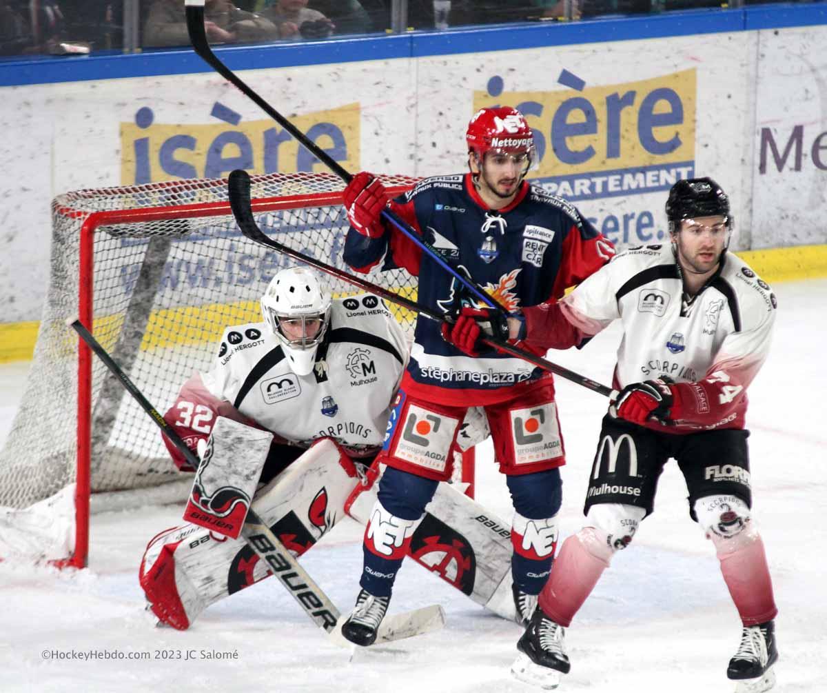 Grenoble  5 - 1 Mulhouse