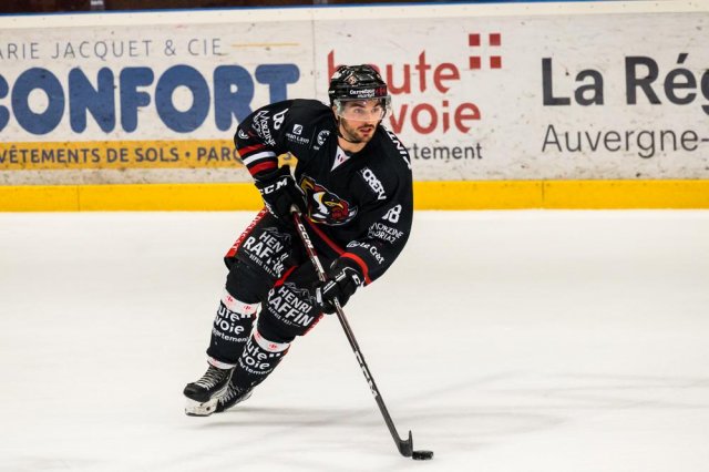 Photo hockey match Morzine-Avoriaz - Cholet  le 11/03/2023