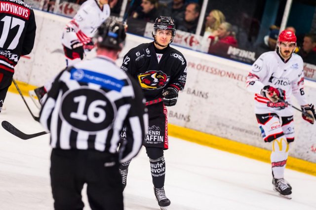 Photo hockey match Morzine-Avoriaz - Cholet  le 11/03/2023