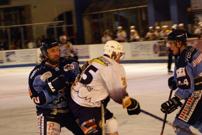 Angers  8 - 5 Chamonix 