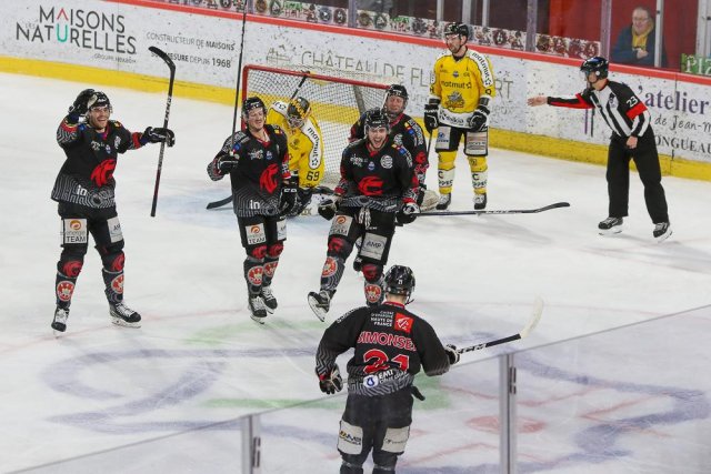 Photo hockey match Amiens  - Rouen le 11/03/2023