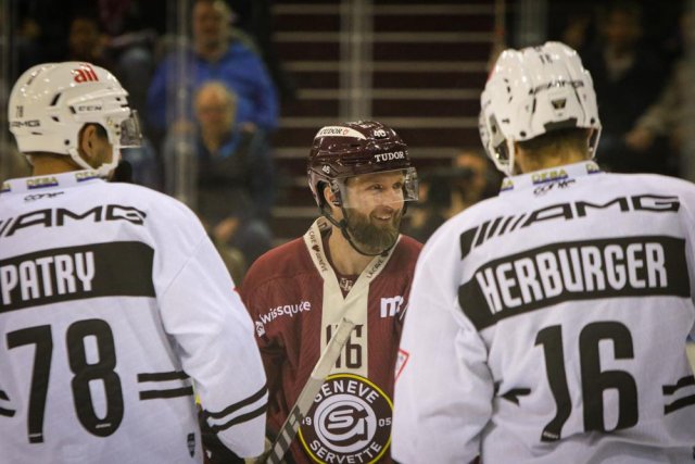 Photo hockey match Genève - Lugano le 18/03/2023