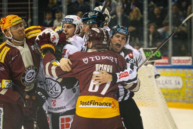 Photo hockey match Genève - Lugano le 18/03/2023