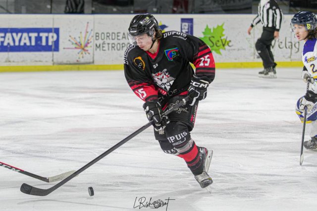 Photo hockey match Bordeaux II - Champigny-sur-Marne le 18/03/2023