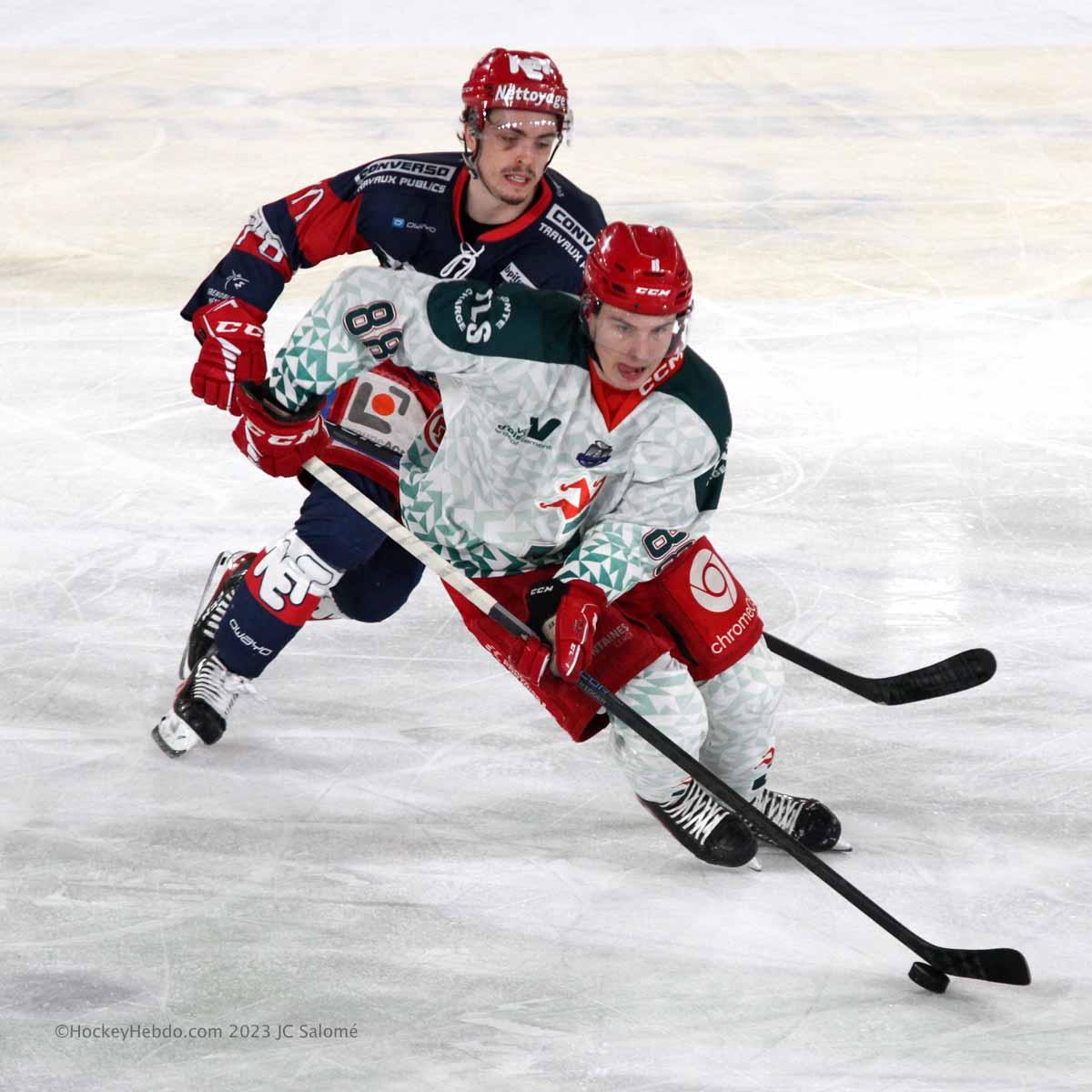 Grenoble  4 - 2 Cergy-Pontoise