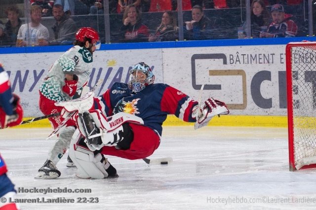 Photo hockey match Grenoble  - Cergy-Pontoise le 21/03/2023