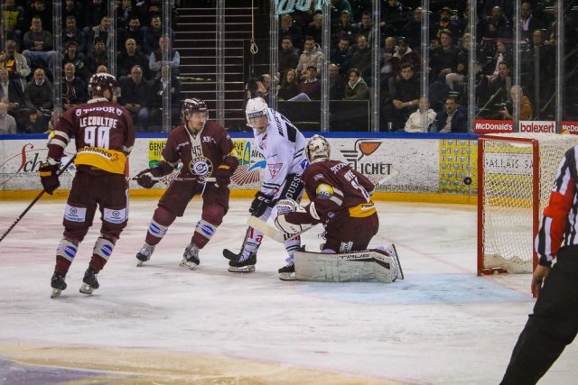 Photo hockey match Genève - Lugano le 24/03/2023
