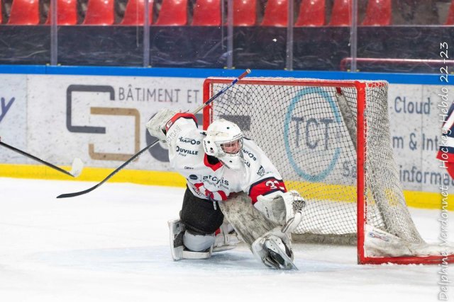 Photo hockey reportage U20 Grenoble file en finale avec facilité
