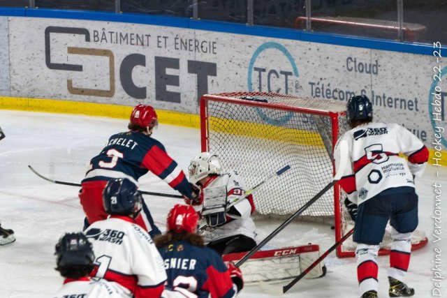 Photo hockey reportage U20 Grenoble file en finale avec facilité