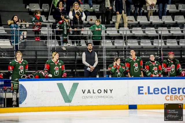 Photo hockey reportage Carré final Féminin élite : Tours et Cergy s’offrent une finale