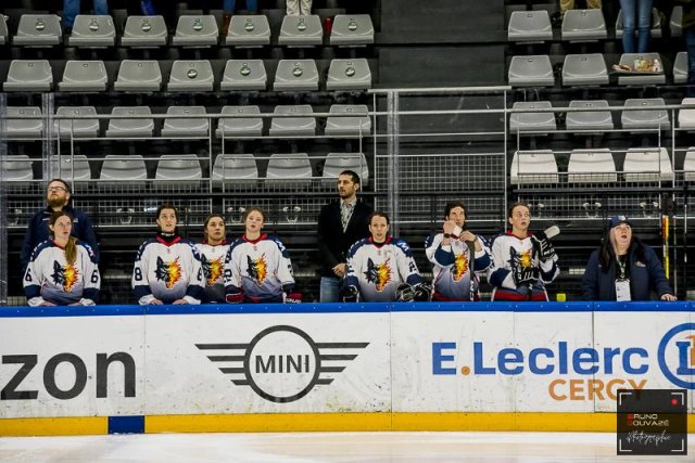 Photo hockey reportage Carré final Féminin élite : Tours et Cergy s’offrent une finale