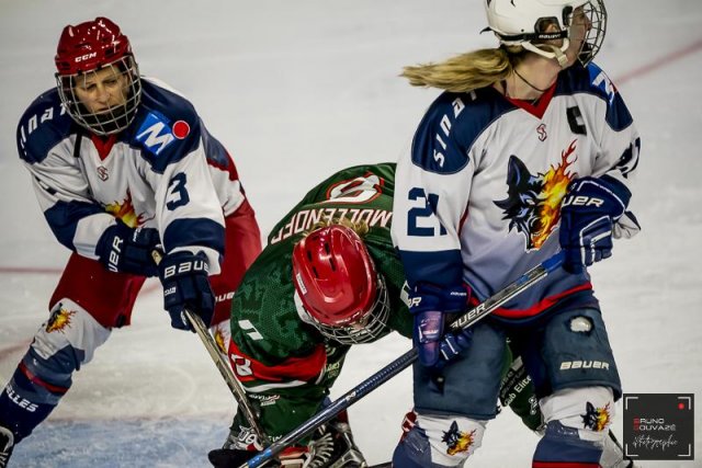 Photo hockey reportage Carré final Féminin élite : Tours et Cergy s’offrent une finale