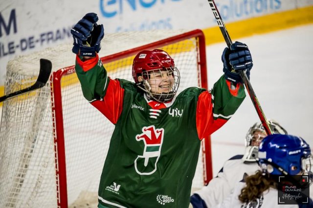 Photo hockey reportage Carré final Féminin élite : Tours et Cergy s’offrent une finale