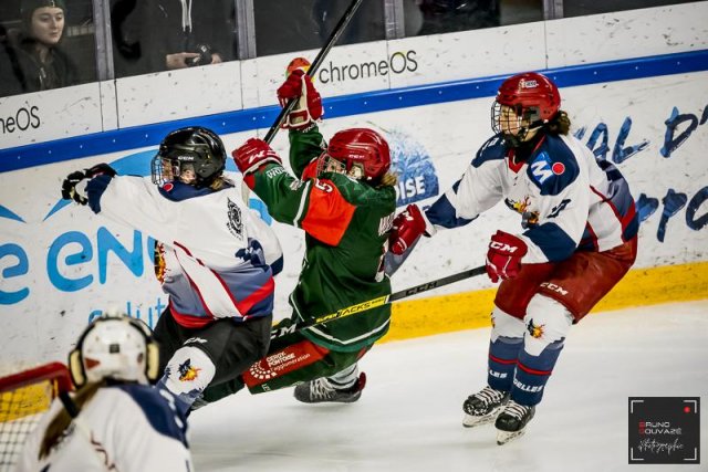 Photo hockey reportage Carré final Féminin élite : Tours et Cergy s’offrent une finale