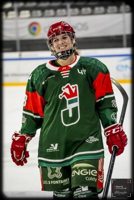 Photo hockey reportage Carré final Féminin élite : Tours et Cergy s’offrent une finale