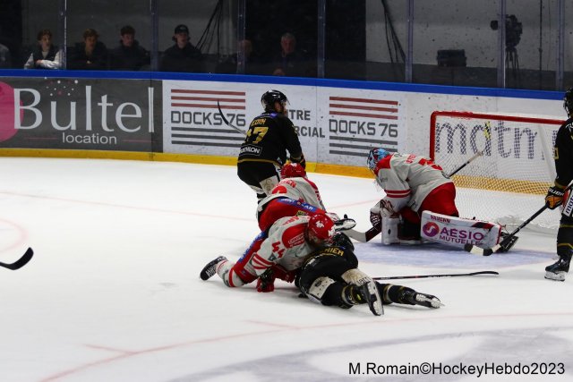 Photo hockey match Rouen - Grenoble  le 09/04/2023