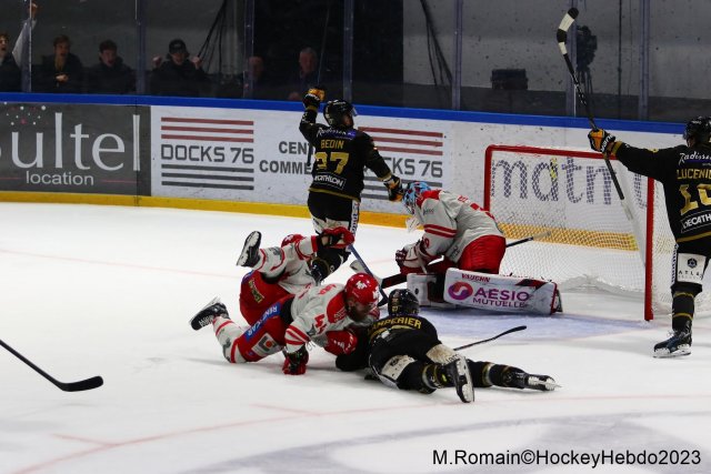 Photo hockey match Rouen - Grenoble  le 09/04/2023