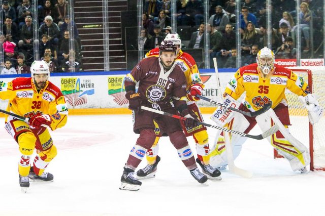 Photo hockey match Genève - Bienne le 15/04/2023