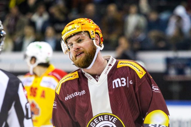 Photo hockey match Genève - Bienne le 15/04/2023