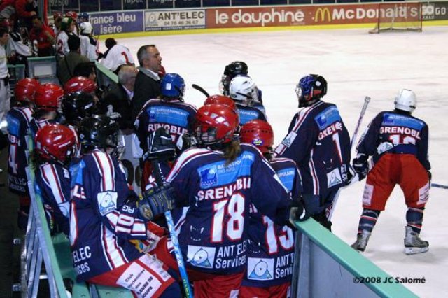 Photo hockey album Finales Féminines - Neuilly/Grenoble
