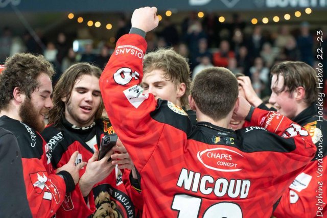 Photo hockey reportage D2 : Vaujany Champion de France 
