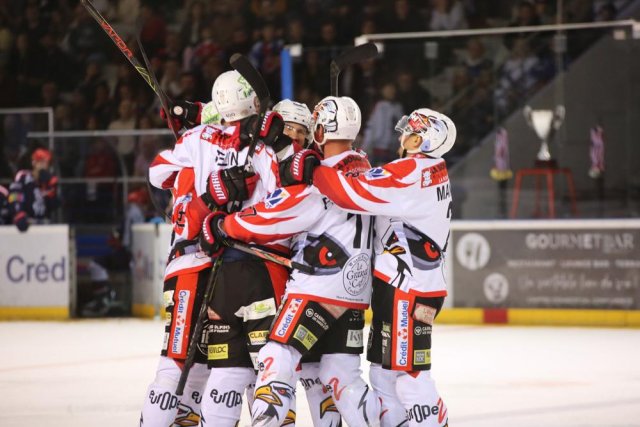 Photo hockey match Lyon - La Roche-sur-Yon le 08/05/2023