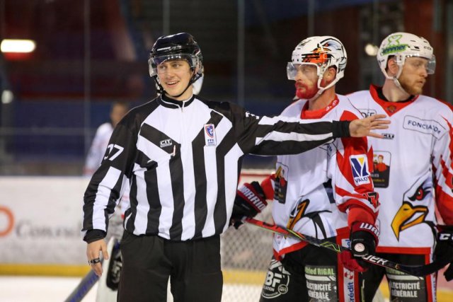Photo hockey match Lyon - La Roche-sur-Yon le 08/05/2023