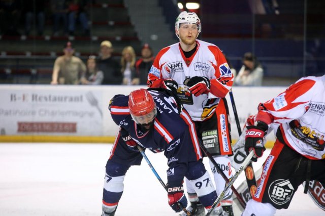 Photo hockey match Lyon - La Roche-sur-Yon le 08/05/2023