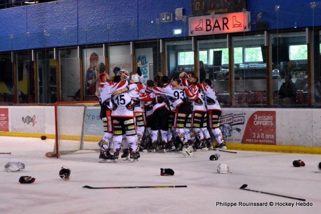 Photo hockey match Lyon - La Roche-sur-Yon le 08/05/2023