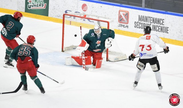 Photo hockey match Cergy-Pontoise - Amiens  le 22/08/2023