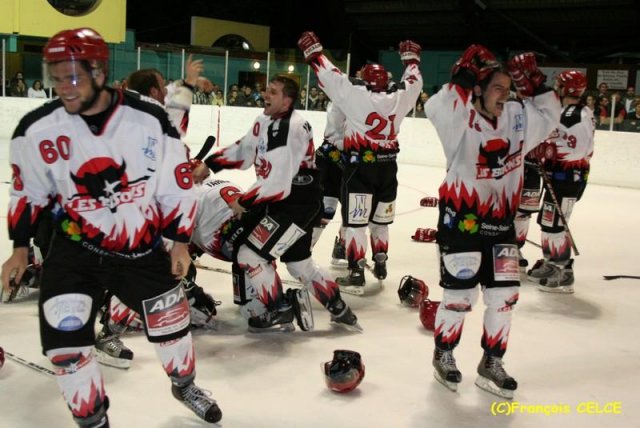 Photo hockey match Gap  - Neuilly/Marne le 26/04/2008