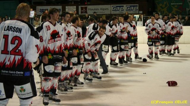 Photo hockey match Gap  - Neuilly/Marne le 26/04/2008