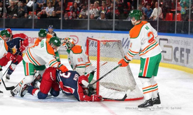 Photo hockey match Grenoble  - Trois-Rivières le 31/08/2023