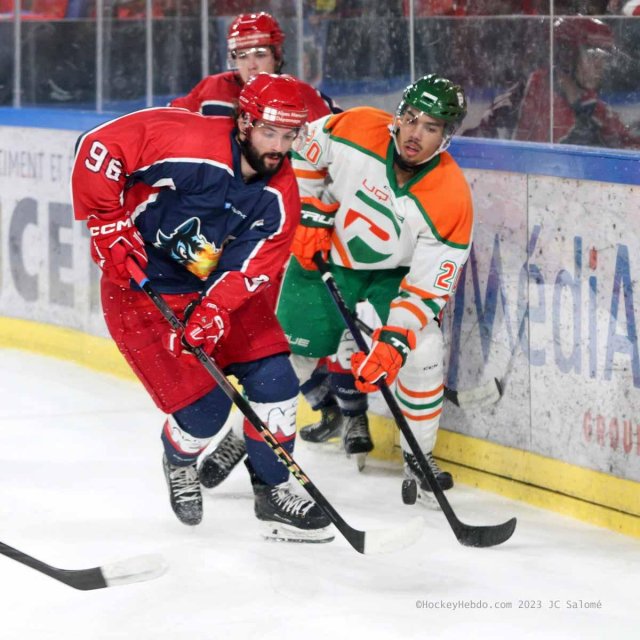 Photo hockey match Grenoble  - Trois-Rivières le 31/08/2023