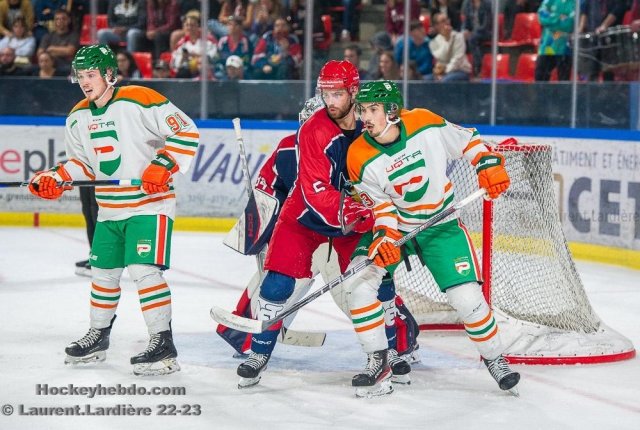 Photo hockey match Grenoble  - Trois-Rivières le 31/08/2023