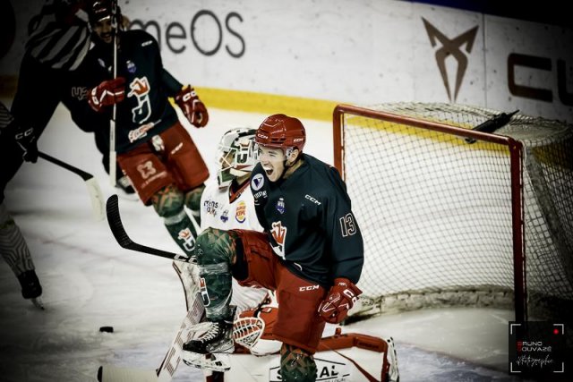 Photo hockey match Cergy-Pontoise - Amiens  le 30/08/2023