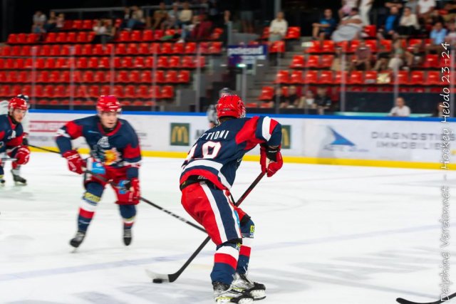 Photo hockey reportage U20 Grenoble démarre parfaitement la saison