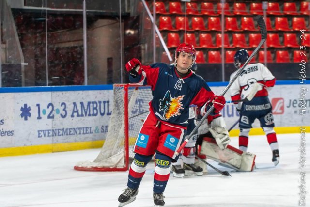 Photo hockey reportage U20 Grenoble démarre parfaitement la saison