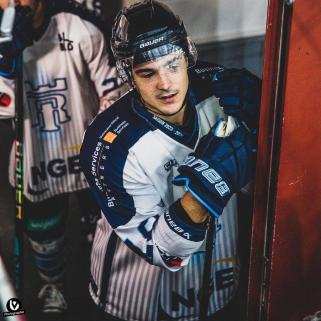 Photo hockey match Tours  - Neuilly/Marne le 16/09/2023