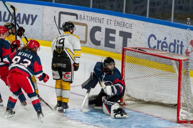 Photo hockey reportage U20 - Grenoble déroule face à Rouen