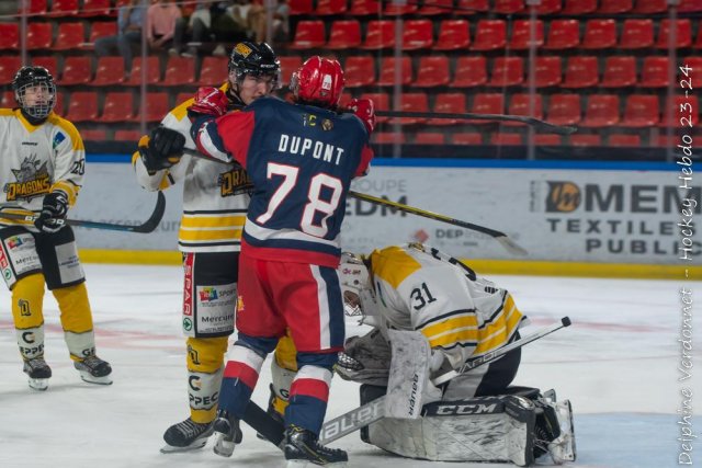 Photo hockey reportage U20 - Grenoble déroule face à Rouen