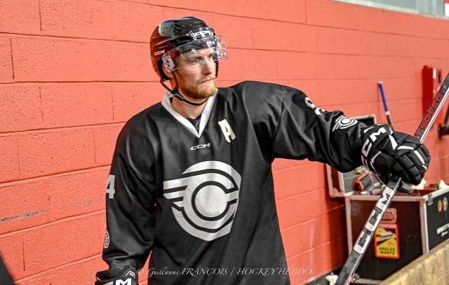 Photo hockey match Nantes - Tours  le 22/09/2023