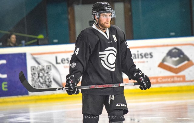 Photo hockey match Nantes - Tours  le 22/09/2023