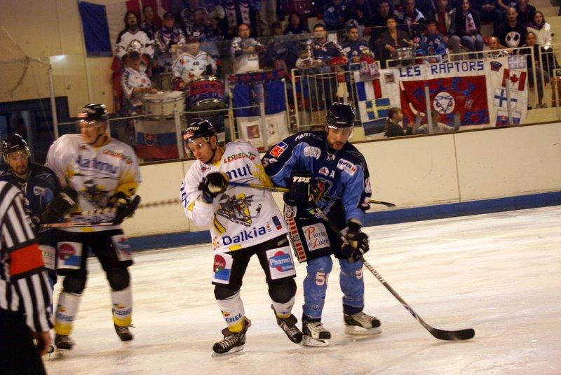 Angers  8 - 6 Rouen