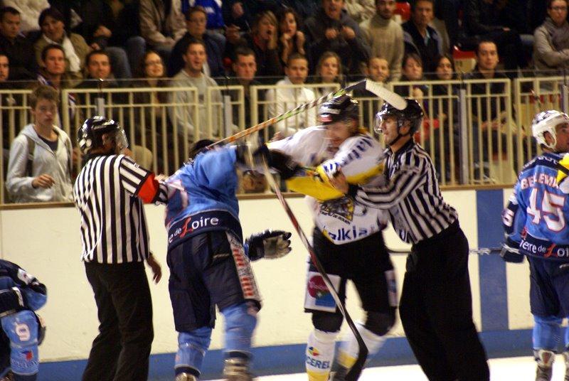 Angers  8 - 6 Rouen