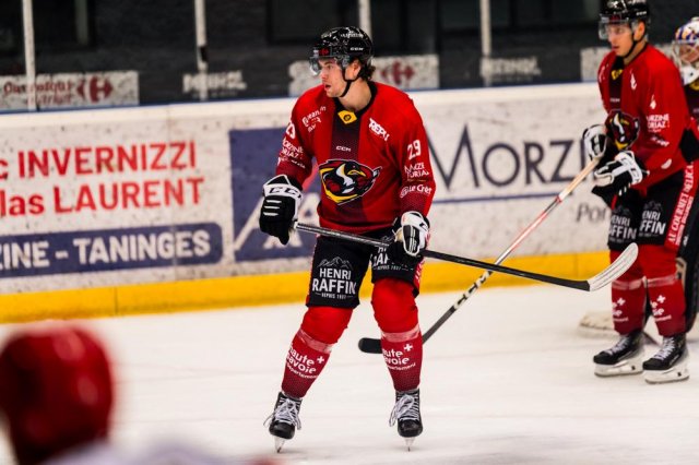 Photo hockey match Morzine-Avoriaz - Neuilly/Marne le 07/10/2023